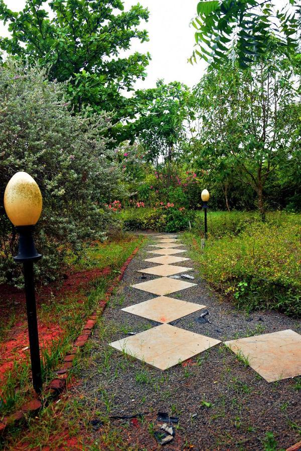 Villa Paradise Quest Nature Farmhouse Kālapettai Exterior foto